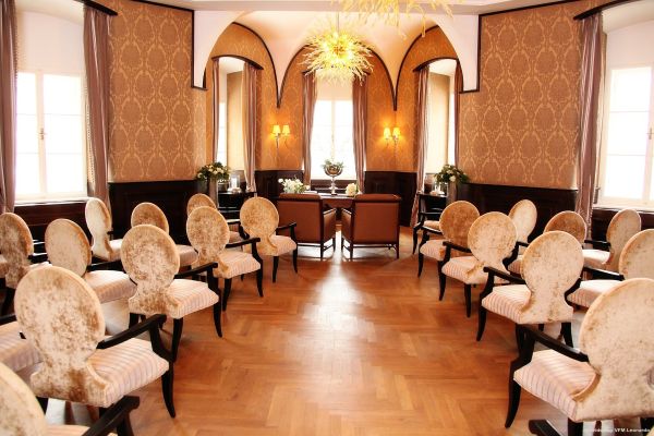 Falkensteiner Schlosshotel Velden (Velden am Wörthersee)
